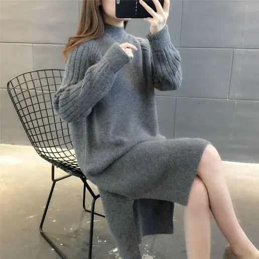 スリット エレガント お家コーデ 定番 ストレートスカート 大きめのサイズ感 ハーフネック ニットワンピース