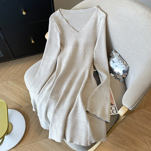 主役級 切り替え 長袖 フレア袖 無地 Aライン ナチュラル ワンピース