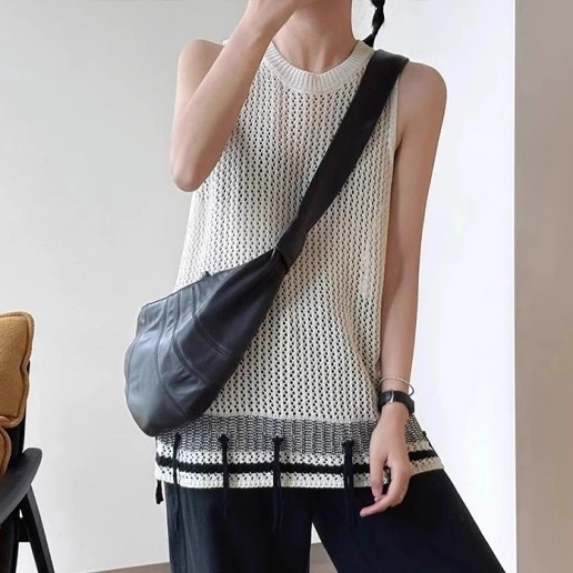 新作発売！ 透かし編み 無地 フリンジ ラウンドネック ノースリーブ タンクトップ