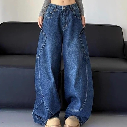 トレンドを先取り♪ ハイウエスト きれいIライン ロング丈 無地 フレアシルエット カジュアル デニム