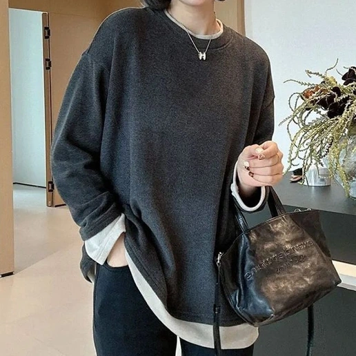 毎日モテ続けちゃう！ 無地 長袖 レイヤード / 重ね着風 パンツなし ラウンドネック カジュアル トップス（プラスサイズ）