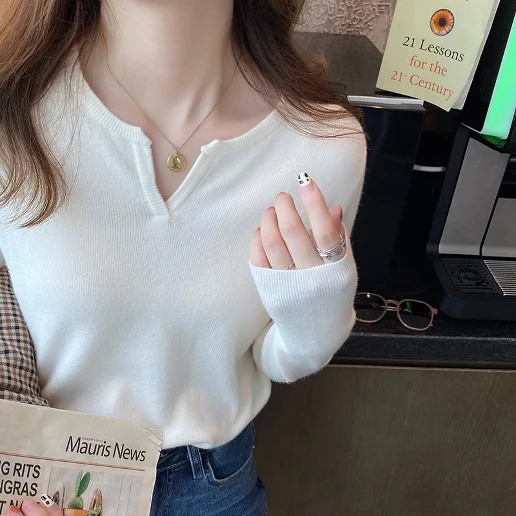 新作登場 プルオーバー 長袖 Vネック 無地 フェミニン ニットセーター