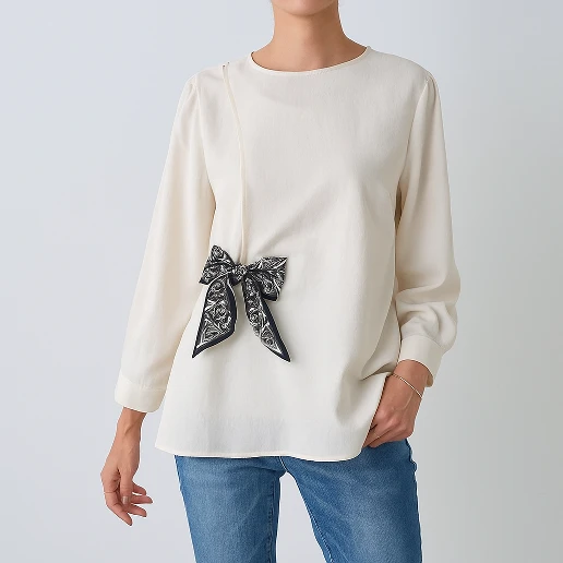 大人のお洒落をキャッチ! ラウンドネック リボン 長袖 コーディネート自在 無地 シャツ