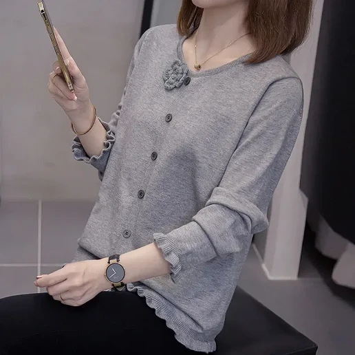「カジュアル」シングルブレスト ラウンドネック 長袖 無地 アップリケ ファッション ニットセーター